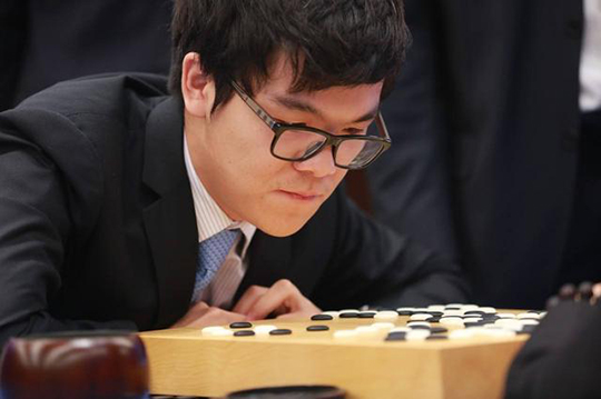 柯洁出什么事了？从围棋天才到生活转折的背后